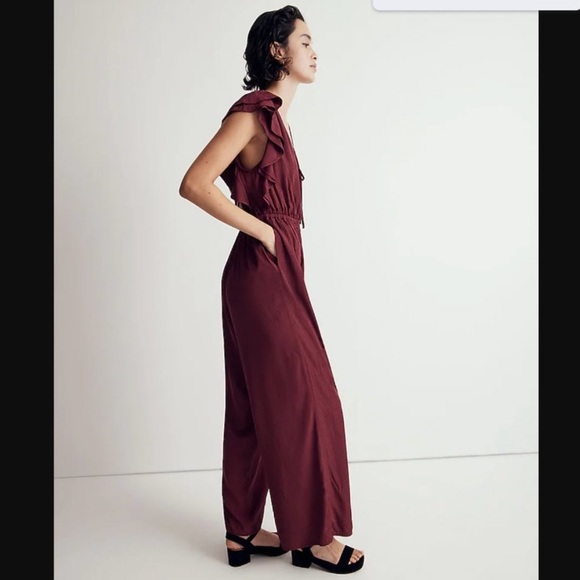 Madewell Jacquard Deep V Wine/Burgundy Flutter Sleeve Silky Romper - Picture 6 of 9